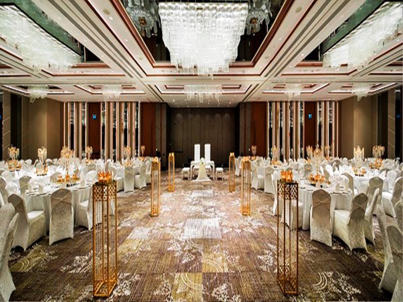 Doubletree By Hilton Istanbul - Piyalepasa Hotel Bagian luar foto The Grand Ballroom
