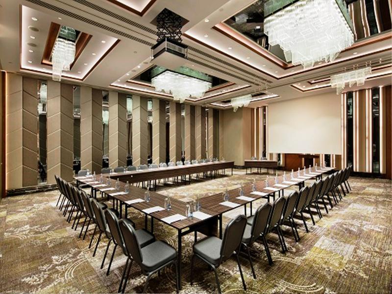 Doubletree By Hilton Istanbul - Piyalepasa Hotel Bagian luar foto The Grand Ballroom