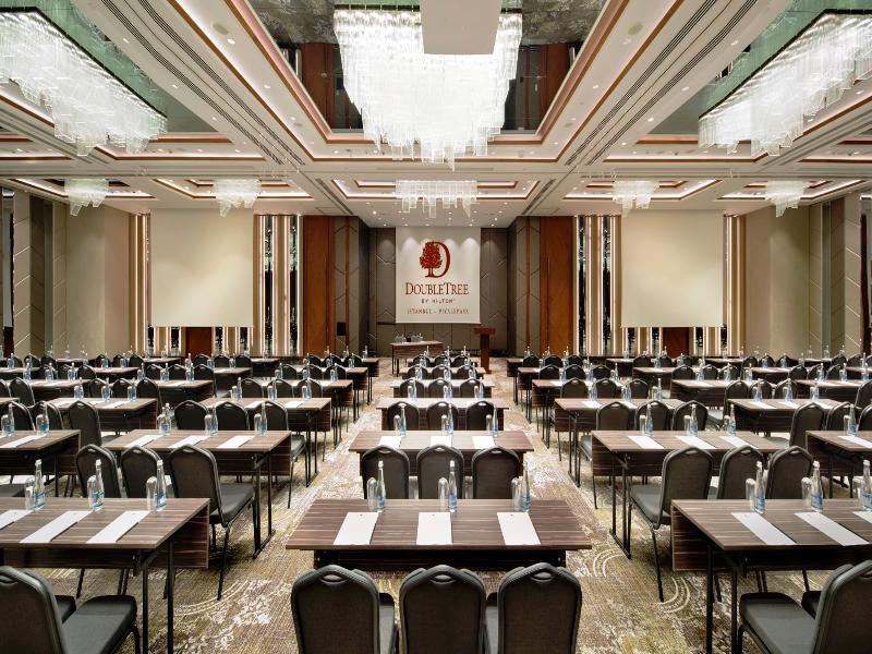 Doubletree By Hilton Istanbul - Piyalepasa Hotel Bagian luar foto The ballroom